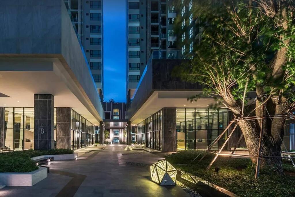 The Base Condo Center Of Pattaya Rooftop Swimming Pool エクステリア 写真